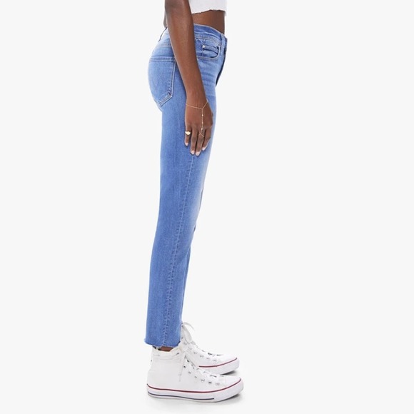 Mother Denim THE MID RISE DAZZLER ANKLE FRAY - Picture 2 of 14